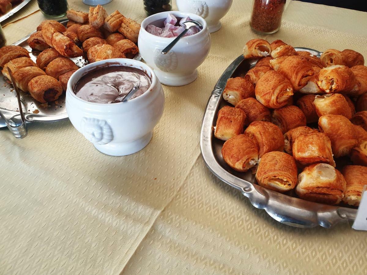 Hotel Sumadija Rafailovici Bečići Zewnętrze zdjęcie